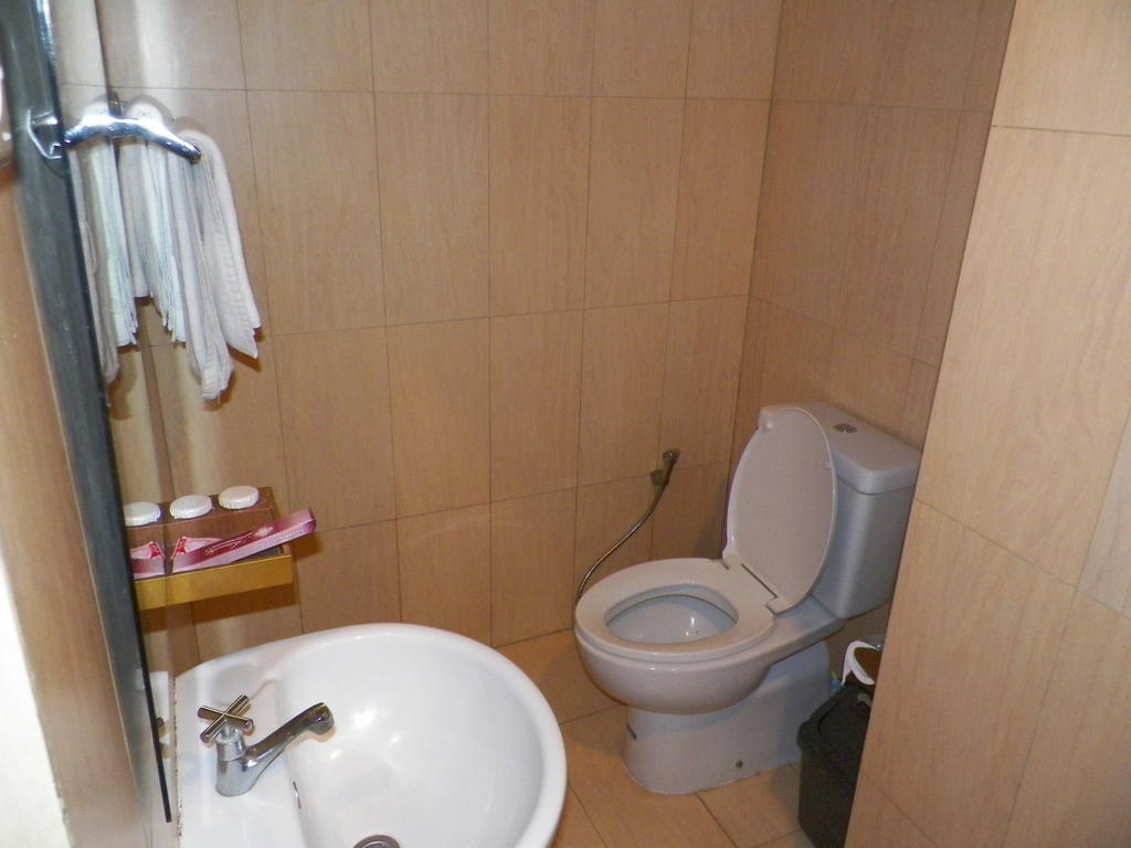 Ariandri Boutique Guesthouse Bandung Pokój zdjęcie